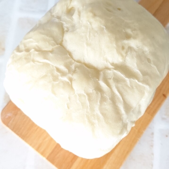 バター20g使用の白い食パン